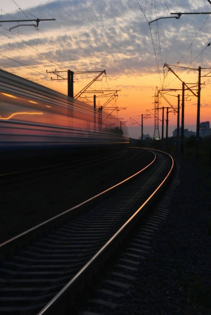 Los Mejores Destinos de Playa que Puedes Visitar en Tren AVE 2